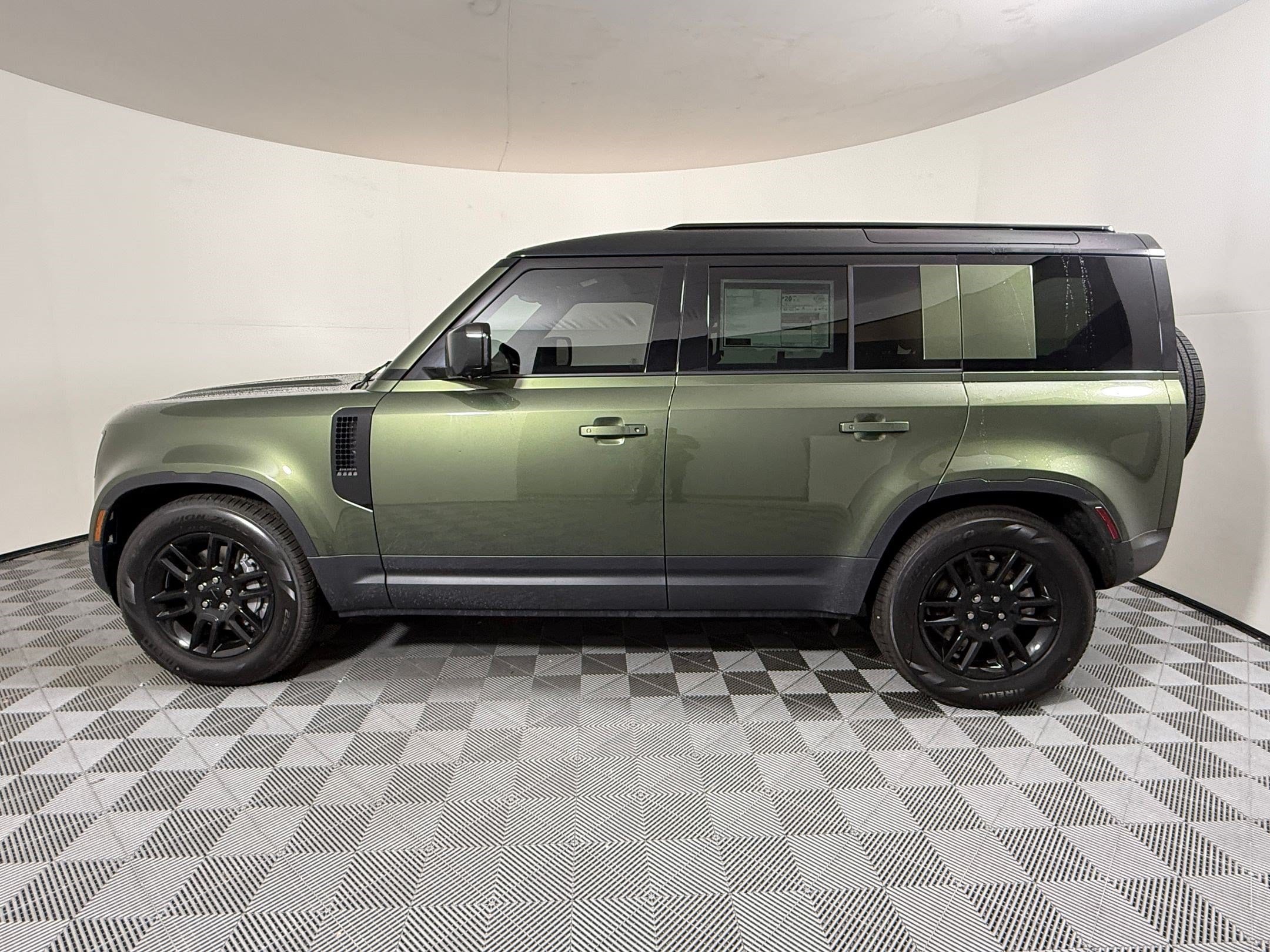 land rover defender 2026 SALEJ7EX8T2501124 image land rover defender 2026 SALEJ7EX8T2501124 image